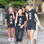 神社の教化活動に集まった子供たち